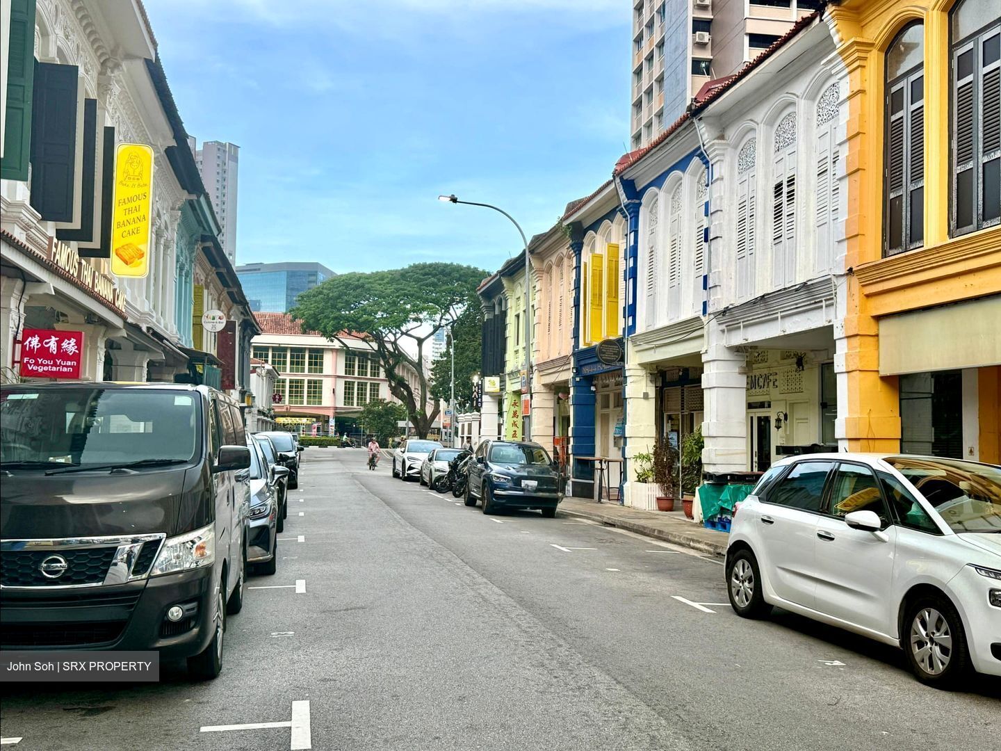 Desker Road Conservation Area (D8), Retail #557965291